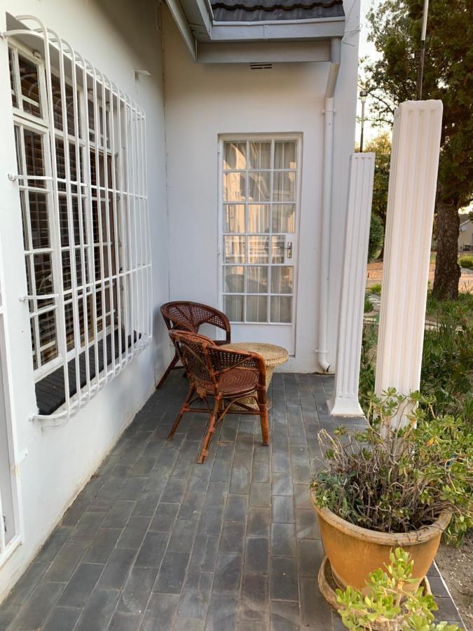 Weeping Willow Midrand Esterno foto